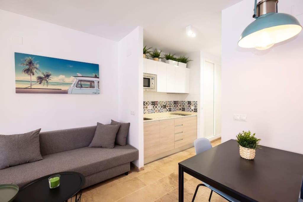 Modern & Cozy Studio Excellent Location Near Beach Torremolinos Kültér fotó
